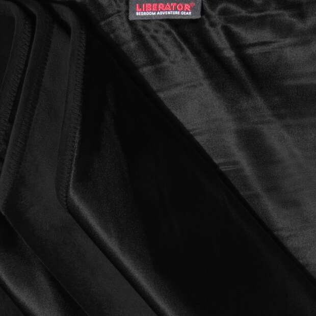 Liberator - Fascinator Throw Black