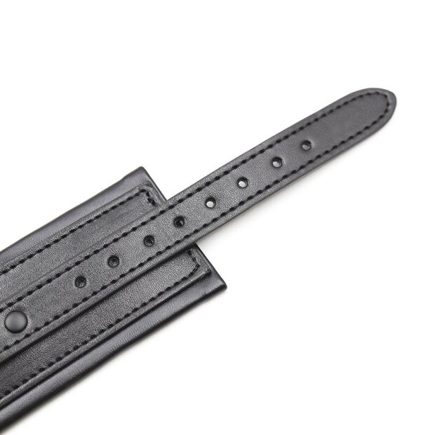 OHMAMA Menottes avec lanière en cuir et chaîne en métal noir