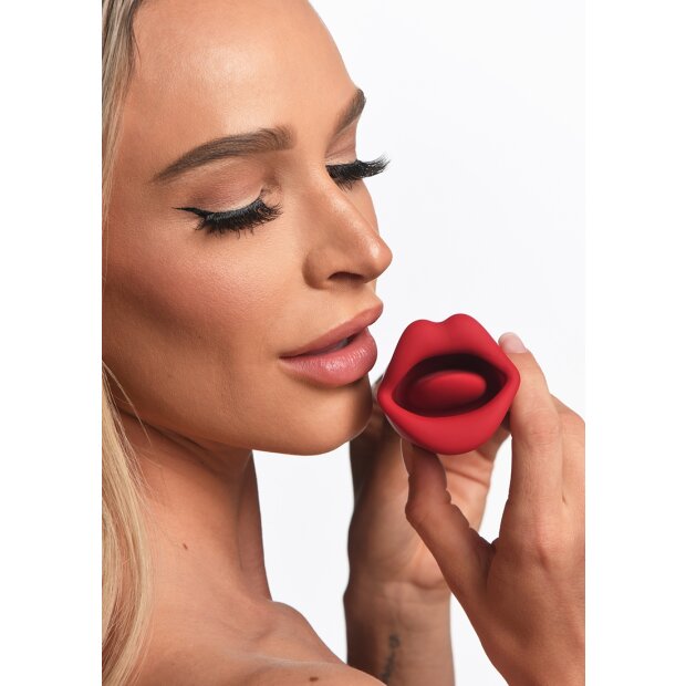 XR Brands Kiss and Tell Pro kiss vibrator red