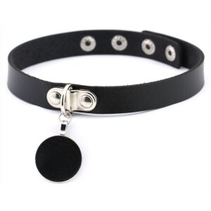 Joy Jewels Round Moon Necklace Black