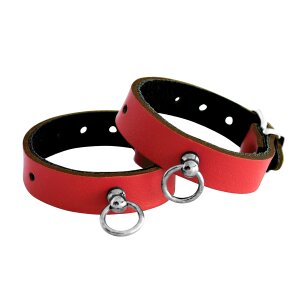 Kiotos Leather Handcuffs Mini O-Ring Red