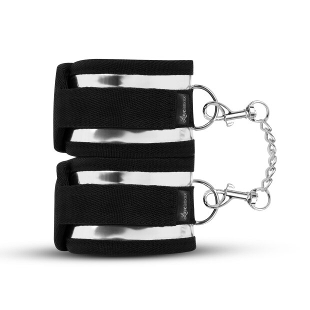 Loveboxxx Secret Pleasure Chest Bondage Set Mehrfarbig