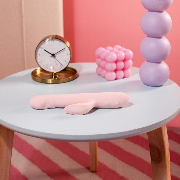 Good Vibes Only Shai Thrusting Vibe Rosa