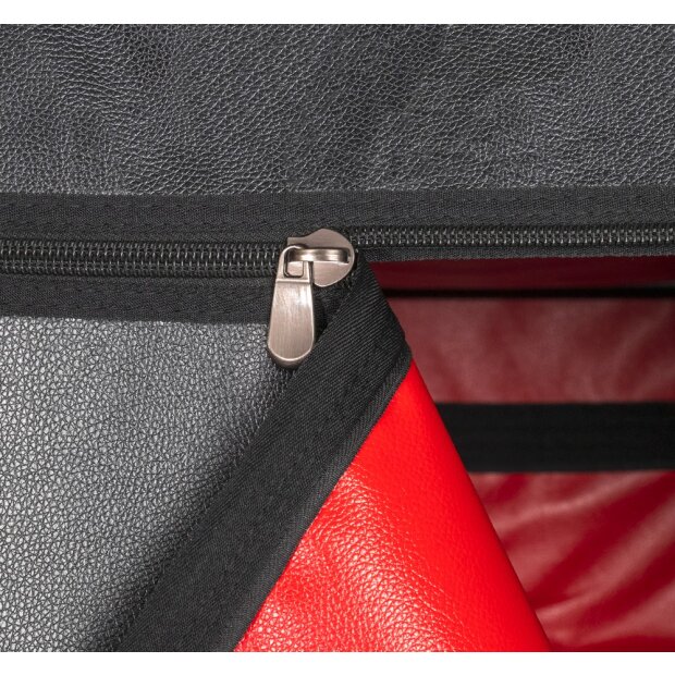 Secret Dome Cabine BDSM fermée avec 3 ouvertures