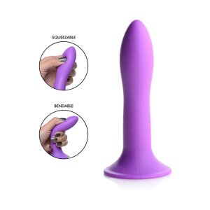 XR Brands Squeezable Slender Dildo Lila 13,4 cm